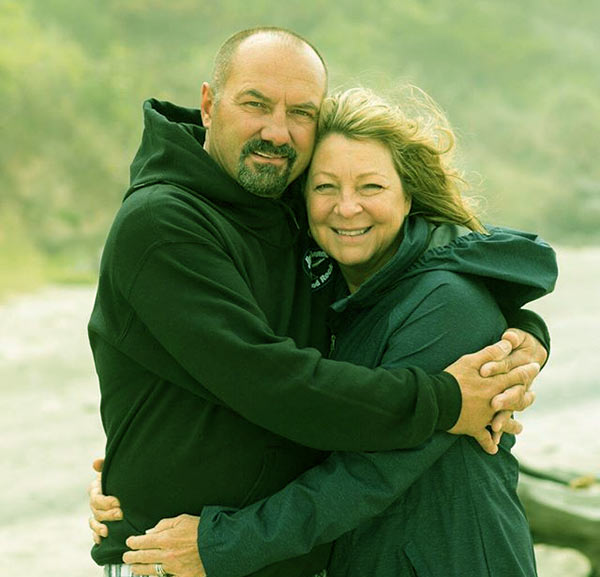 Image of Dave Turin with his wife Shelly Turin