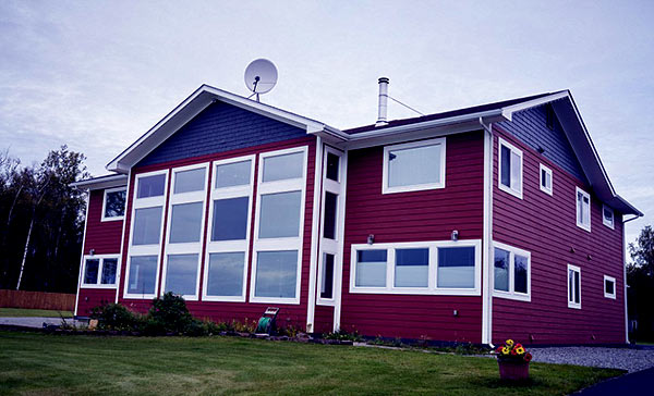 Image of Sarah Palin house located at the western end of Wasilla.